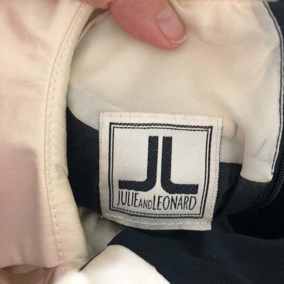 Julie and Leonard, Size 4, Black and cream dress - Picture 4 of 6